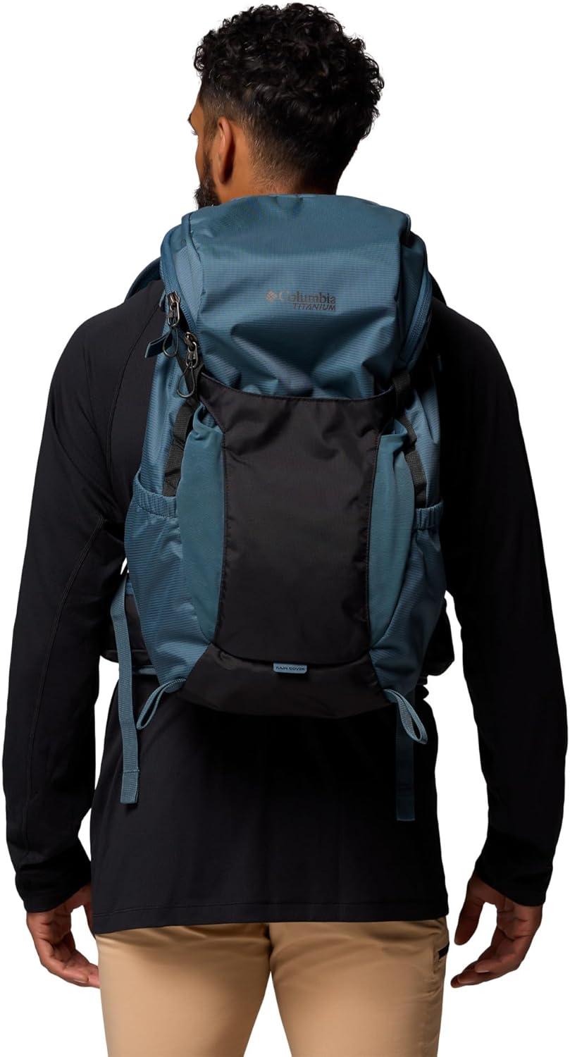 imageColumbia Unisex Triple Canyon 36L Backpack Compass Blue One SizeEverblueBlack