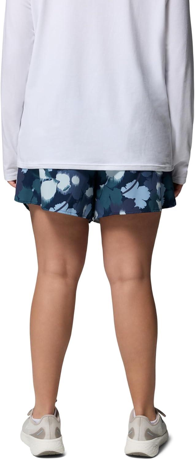 imageColumbia Womens Vital Valley Print ShortCollegiate NavyIkatbloom