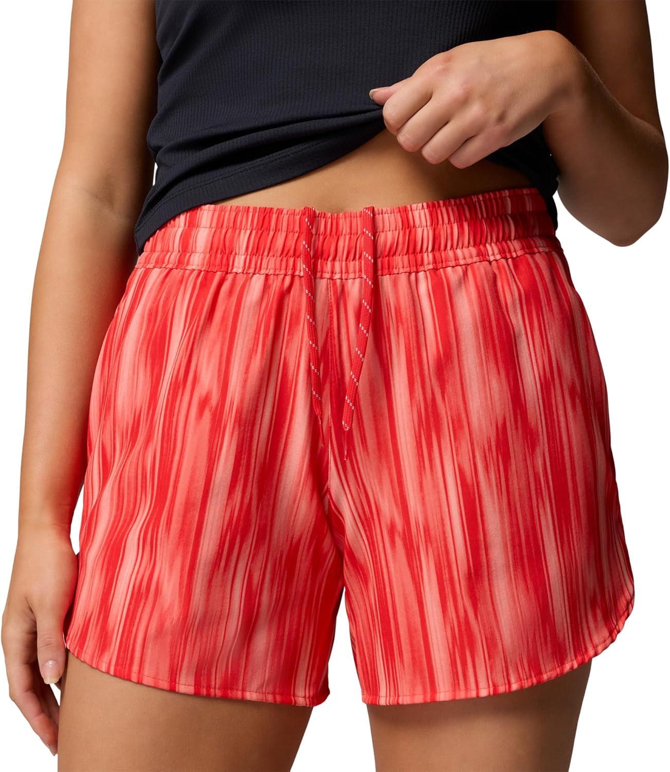 imageColumbia Womens Vital Valley Print ShortPoppy RedShimmer