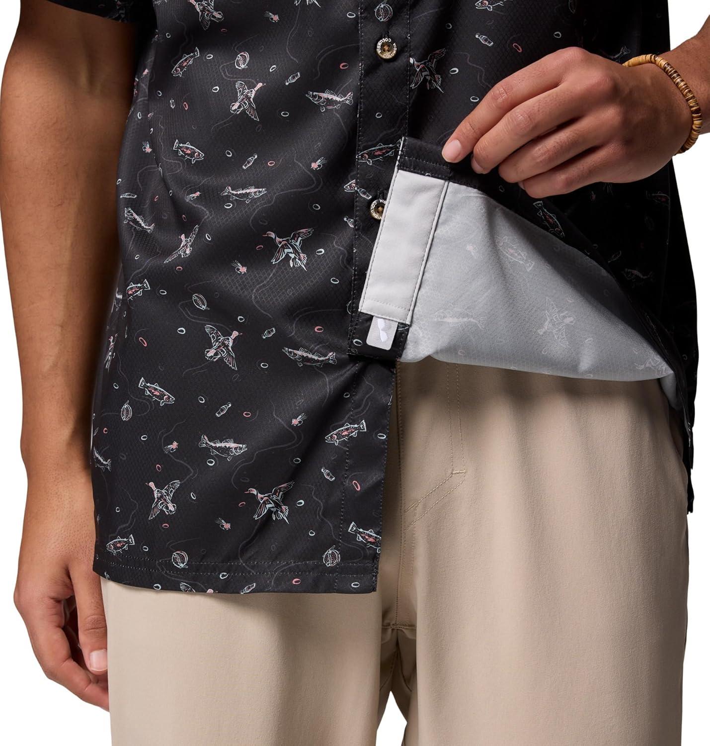 imageColumbia Mens Super Slack Tide Camp Shirt Short SleeveBlack Fish Hunt