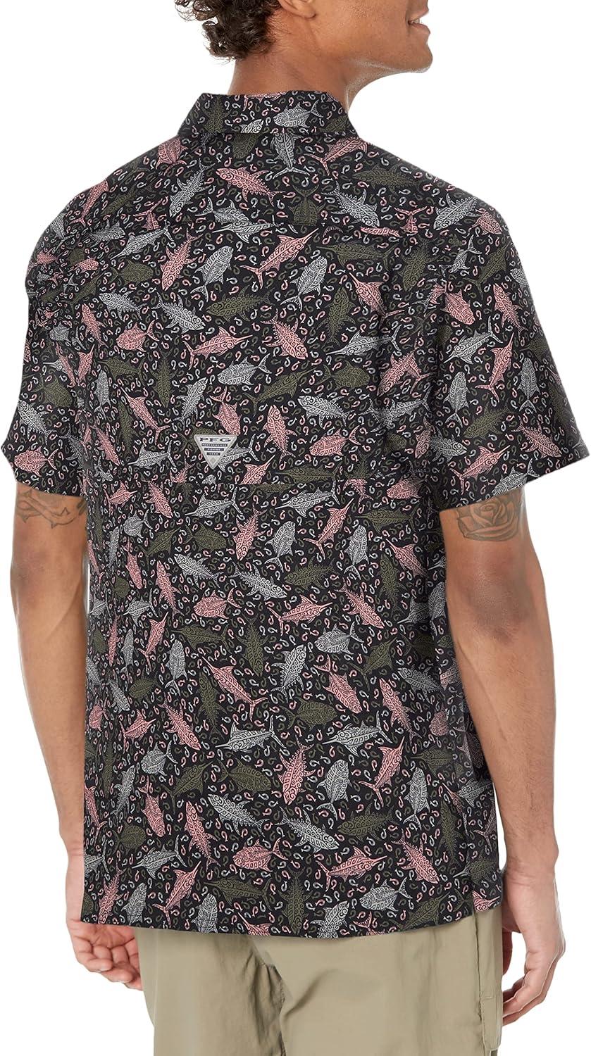 imageColumbia Mens Super Slack Tide Camp Shirt Short SleeveBlack Tribal Fish Print