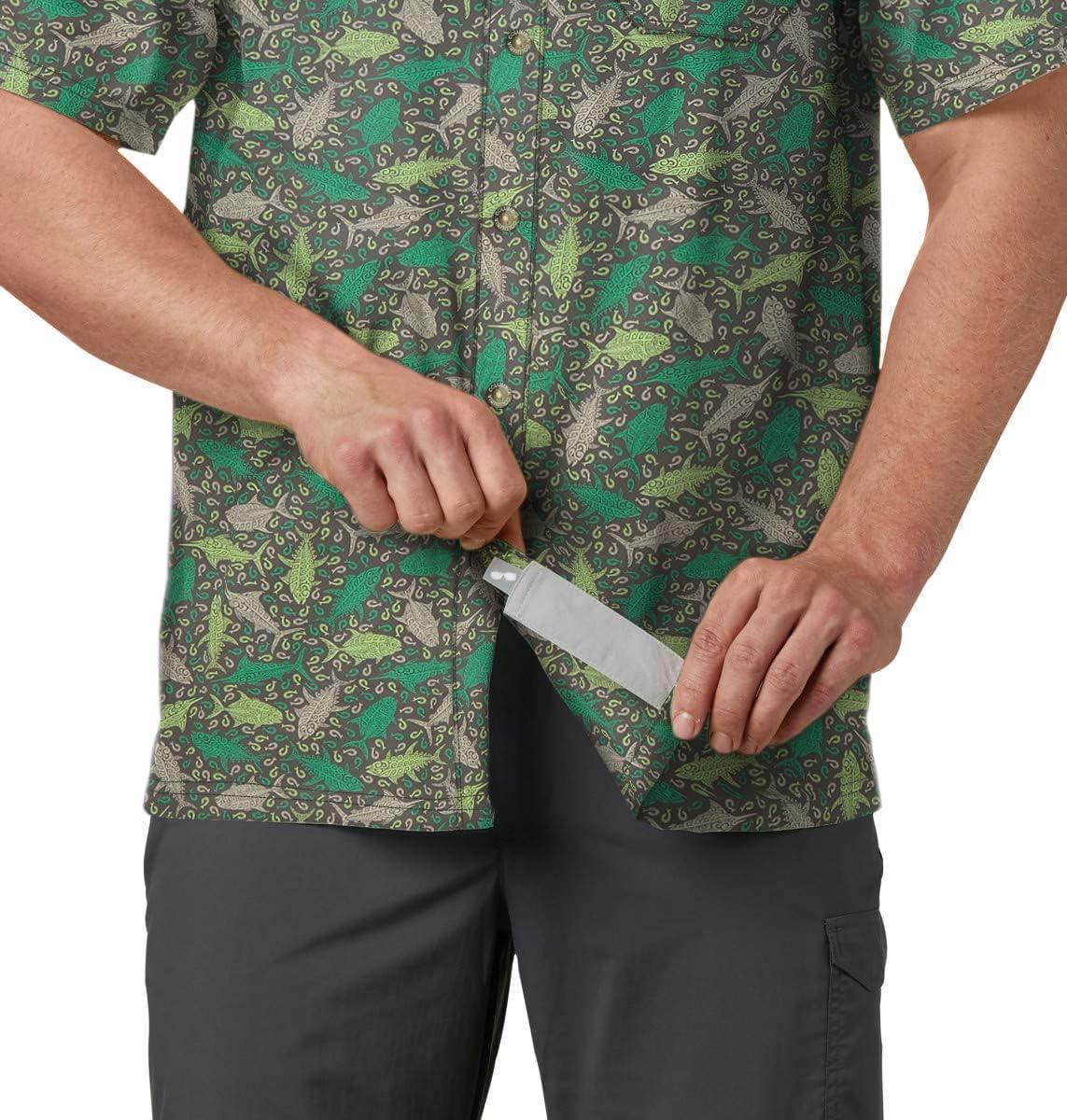 imageColumbia Mens Super Slack Tide Camp Shirt Short SleeveCity Grey Tribal Fish Print