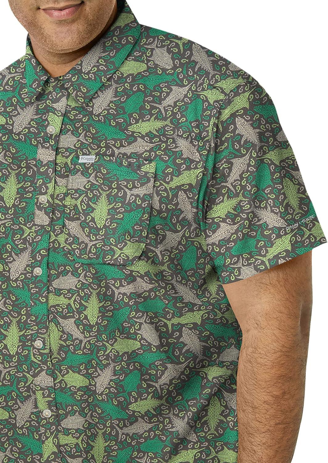imageColumbia Mens Super Slack Tide Camp Shirt Short SleeveCity Grey Tribal Fish Print