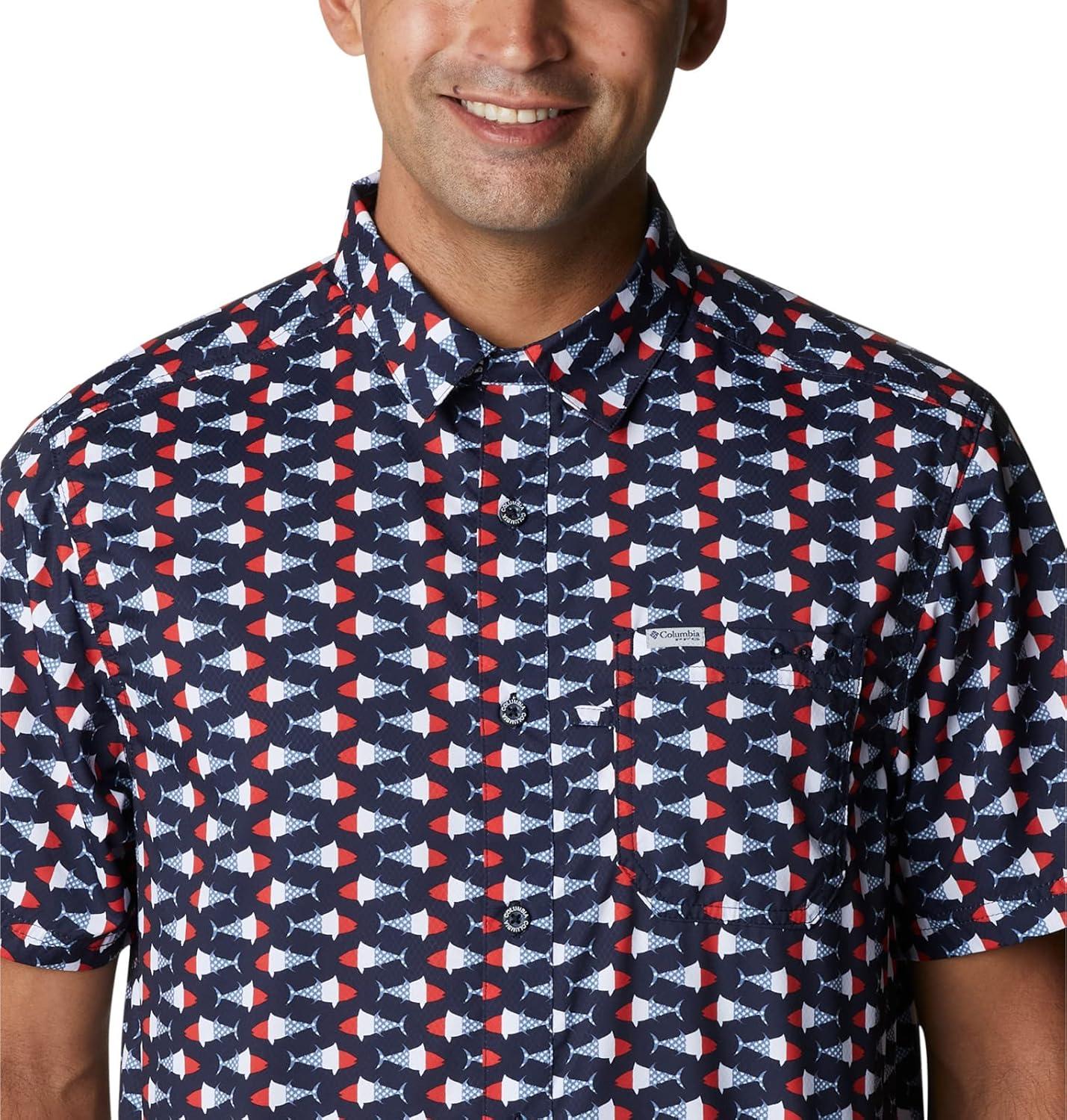 imageColumbia Mens Super Slack Tide Camp Shirt Short SleeveCollegiate Navy Fish Bobber Print
