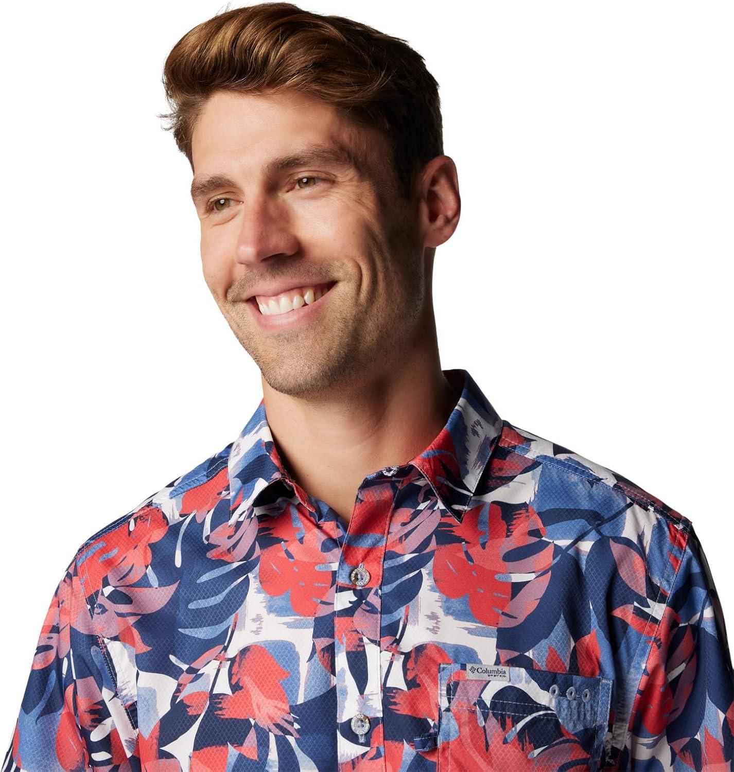 imageColumbia Mens Super Slack Tide Camp Shirt Short SleeveCollegiate Navy Ikat Palms