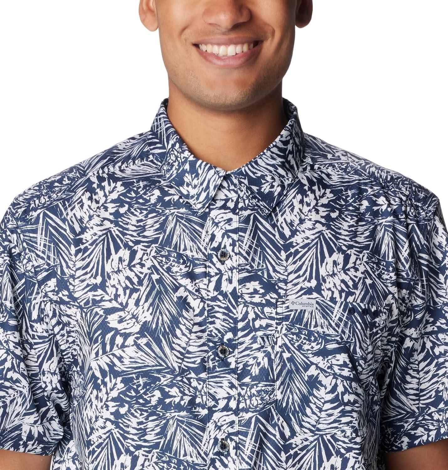 imageColumbia Mens Super Slack Tide Camp Shirt Short SleeveCollegiate Navy Tunado Tonal