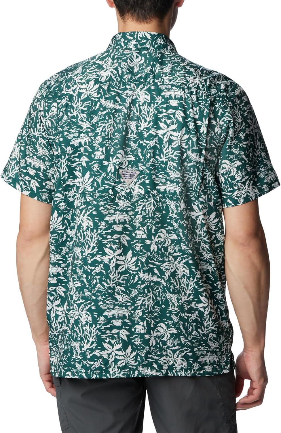 imageColumbia Mens Super Slack Tide Camp Shirt Short SleeveDark Ivy Kona Kalikimaka Print