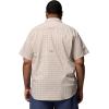 Columbia Men’s PFG Harbor Peak Short Sleeve Shirt(Dark Stone Driftnet Plaid)