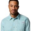 Columbia Men’s PFG Harbor Peak Short Sleeve Shirt(Marine Light Offshore Tartan)