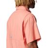Columbia Men’s PFG Tamiami II Short Sleeve Shirt(Faded Peach)