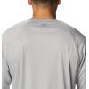 Columbia Men’s PFG Terminal Tackle Long Sleeve Shirt(Cool Grey/Salmon Logo)