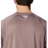 Columbia Men’s PFG Terminal Tackle Long Sleeve Shirt(Iron/Black Logo)