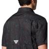 Columbia Men’s Super Slack Tide Camp Shirt Short Sleeve(Black Casted N Blasted)