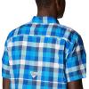Columbia Men’s Super Slack Tide Camp Shirt Short Sleeve(Blue Macaw Multi Gingham)