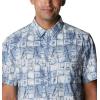 Columbia Men’s Super Slack Tide Camp Shirt Short Sleeve(Bluestone Trout Batik)