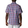 Columbia Men’s Super Slack Tide Camp Shirt Short Sleeve(Carbon Mid Gingham)