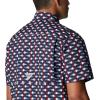 Columbia Men’s Super Slack Tide Camp Shirt Short Sleeve(Collegiate Navy Fish Bobber Print)