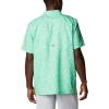 Columbia Men’s Super Slack Tide Camp Shirt Short Sleeve(Light Jade Merry Mahi Print)