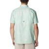 Columbia Men’s Super Slack Tide Camp Shirt Short Sleeve(New Mint Kona Kraze)