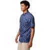 Columbia Men’s Super Slack Tide Camp Shirt Short Sleeve(Nocturnal Fly Pride)