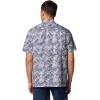 Columbia Men’s Super Slack Tide Camp Shirt Short Sleeve(Nocturnal Marlin Palms)