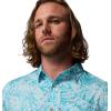 Columbia Men’s Super Slack Tide Camp Shirt Short Sleeve(Ocean Teal Leoleaves)