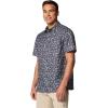 Columbia Men’s Super Slack Tide Camp Shirt Short Sleeve(Shark Texas Time)