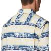 Columbia Men’s Super Slack Tide Camp Shirt Short Sleeve(Sun Glow Ombre Fish Stripe)