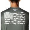 Columbia Men’s Terminal Tackle PFG Fish Flag Long Sleeve(Cypress/Cool Green Bass Lures)