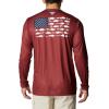 Columbia Men’s Terminal Tackle PFG Fish Flag Long Sleeve(Red Jasper/White Bass Lures)