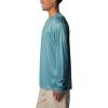 Columbia Men’s Terminal Tackle PFG Fish Flag Long Sleeve(Tranquil Teal/Mint Cay Trout Flies)