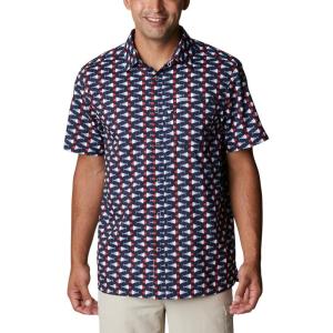 Columbia Men’s Super Slack Tide Camp Shirt Short Sleeve(Collegiate Navy Fish Bobber Print)