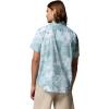 Columbia Men’s Rapid Rivers Printed Short Sleeve Shirt, Comfort Stretch(Crushed Blue/Flowerblur)