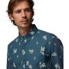 Columbia Men’s Rapid Rivers Printed Short Sleeve Shirt, Comfort Stretch(Everblue/Macaws)