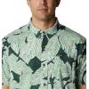 Columbia Men’s Rapid Rivers Printed Short Sleeve Shirt, Comfort Stretch(Rain Forest Its Bananas Print)