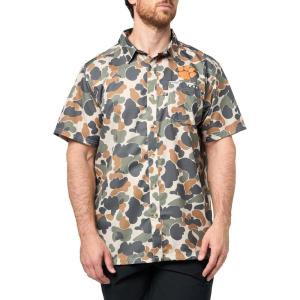 Columbia Men’s Collegiate Super Slack Tide Shirt(Cle – Fossil Deltahunter Camo)