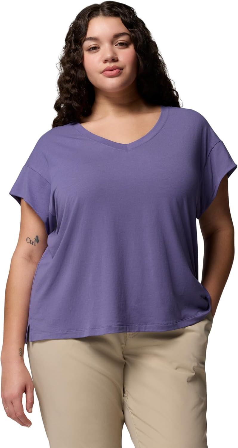 imageColumbia Womens Daniela Falls VNeck Short Sleeve TeeStormwatch