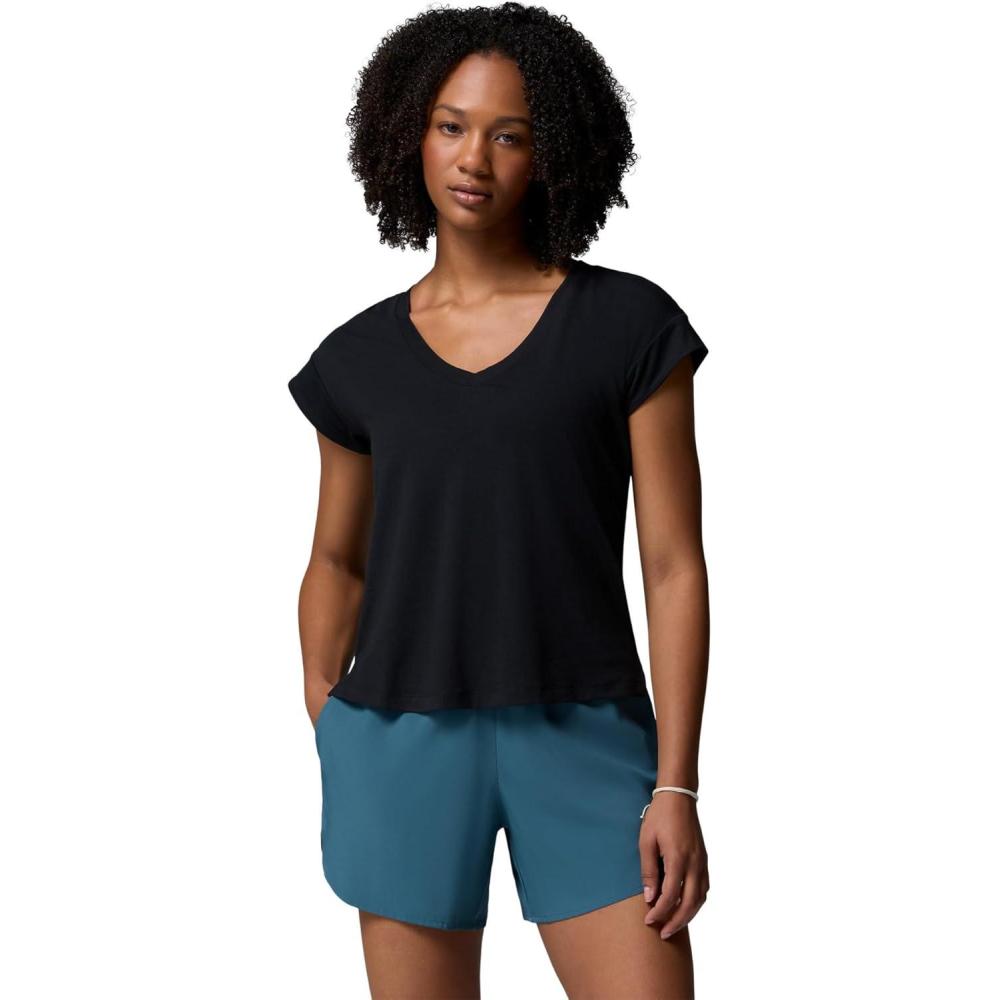 imageColumbia Womens Daniela Falls VNeck Short Sleeve TeeBlack