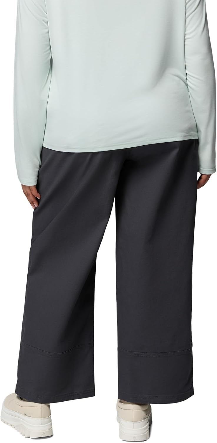 image:imageColumbia Womens ROC Wide Leg Pant Shark 2 Short
