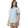 Columbia Women’s PFG Bahama II Short Sleeve Fishing Shirt(Marine Light)