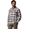 Columbia Flare Gun™ Stretch Flannel(Dark Stone/Dispersed Plaid)