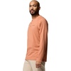 Columbia Men’s Thistletown Hills Raglan Henley(Teak Brown Heather)